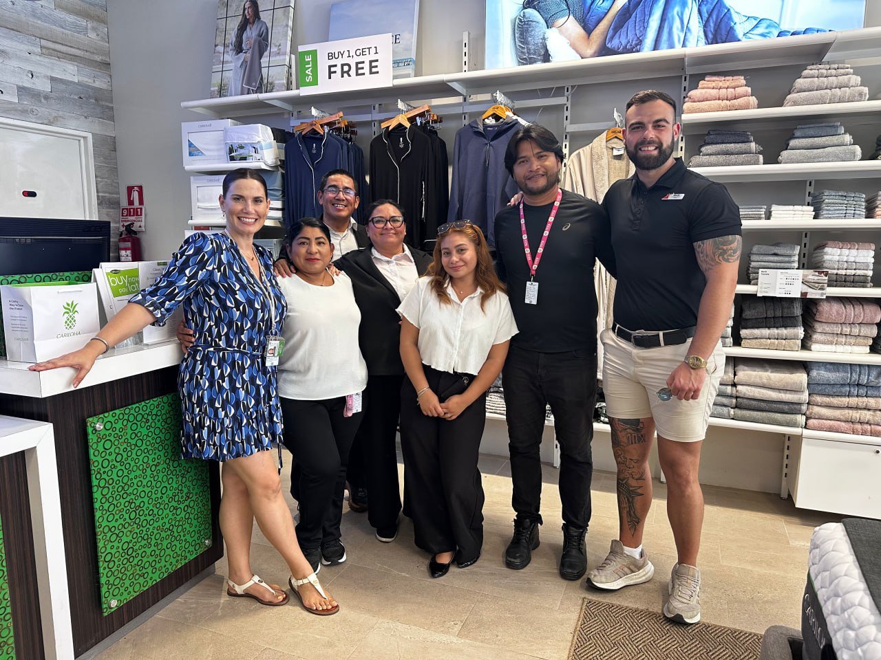 Cariloha Cozumel team