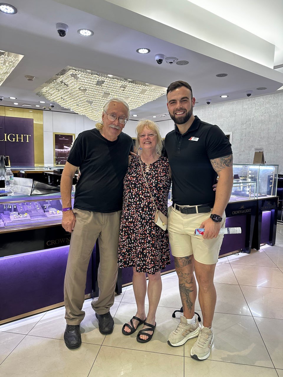 Carol and Bruce at DI Grand Cayman